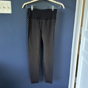 Lululemon Speed Wunder Tight Reflective 28"